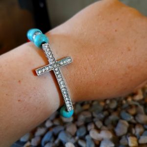 Rhinestone Cross stretch Bracelet